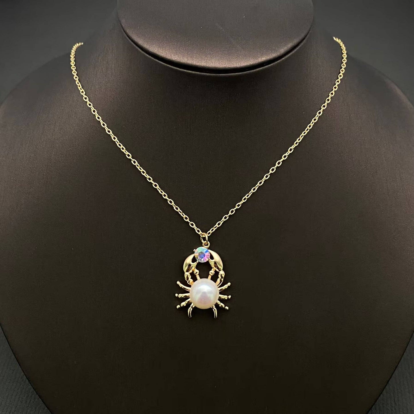 Mio Queena - Pearl Crab Charm 14K Gold Plated Necklace