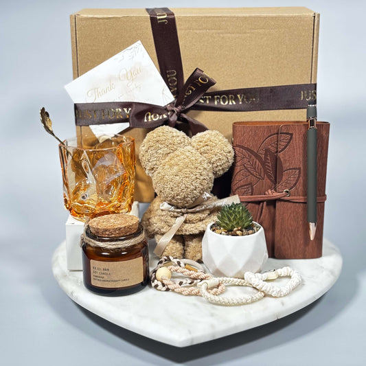 OH MY BOX - Elegant Gift Box | 9 Pcs Luxury Self Care Set for Women