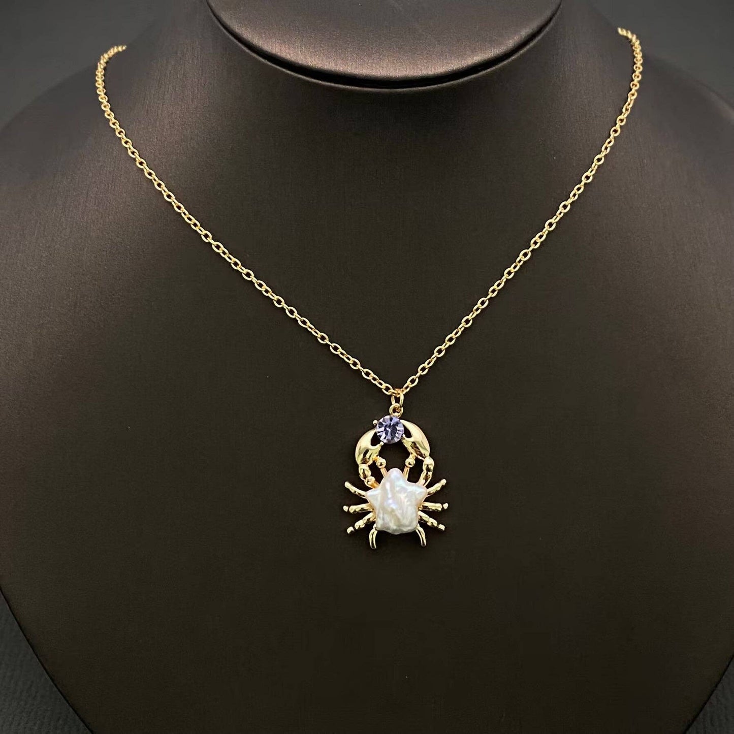 Mio Queena - Pearl Crab Charm 14K Gold Plated Necklace