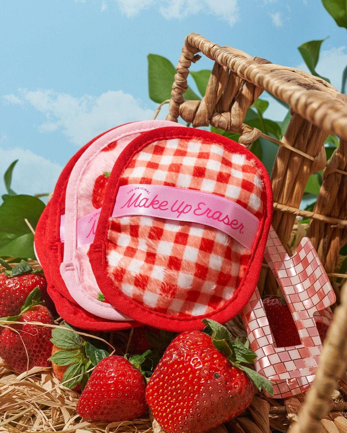 The Original MakeUp Eraser - Strawberry Fields 7-Day Set | Limited Edition
