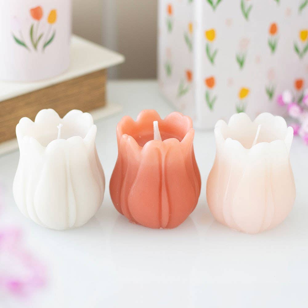 Set of 3 Spring Tulip Shaped Candles