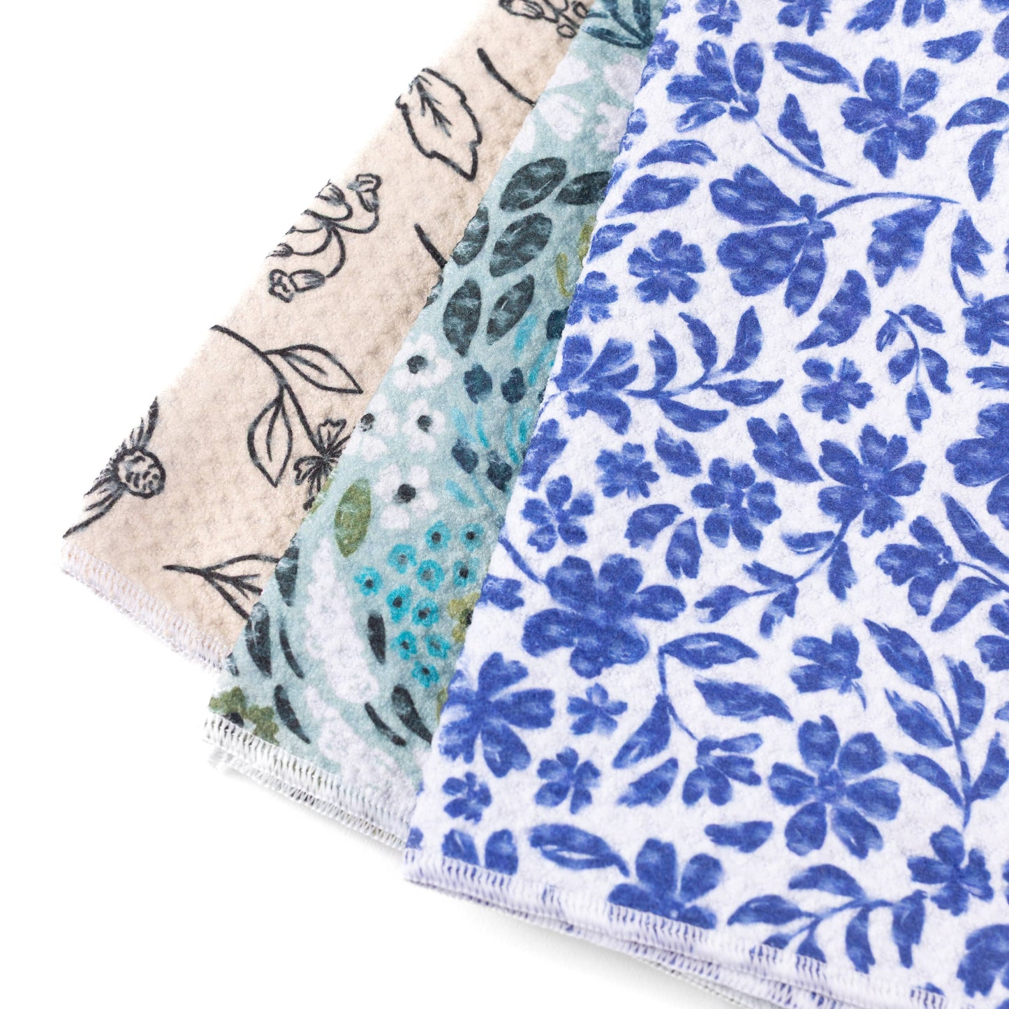 Elyse Breanne Design - Pack of 3 Microfiber Kitchen Towels - Winter Tones