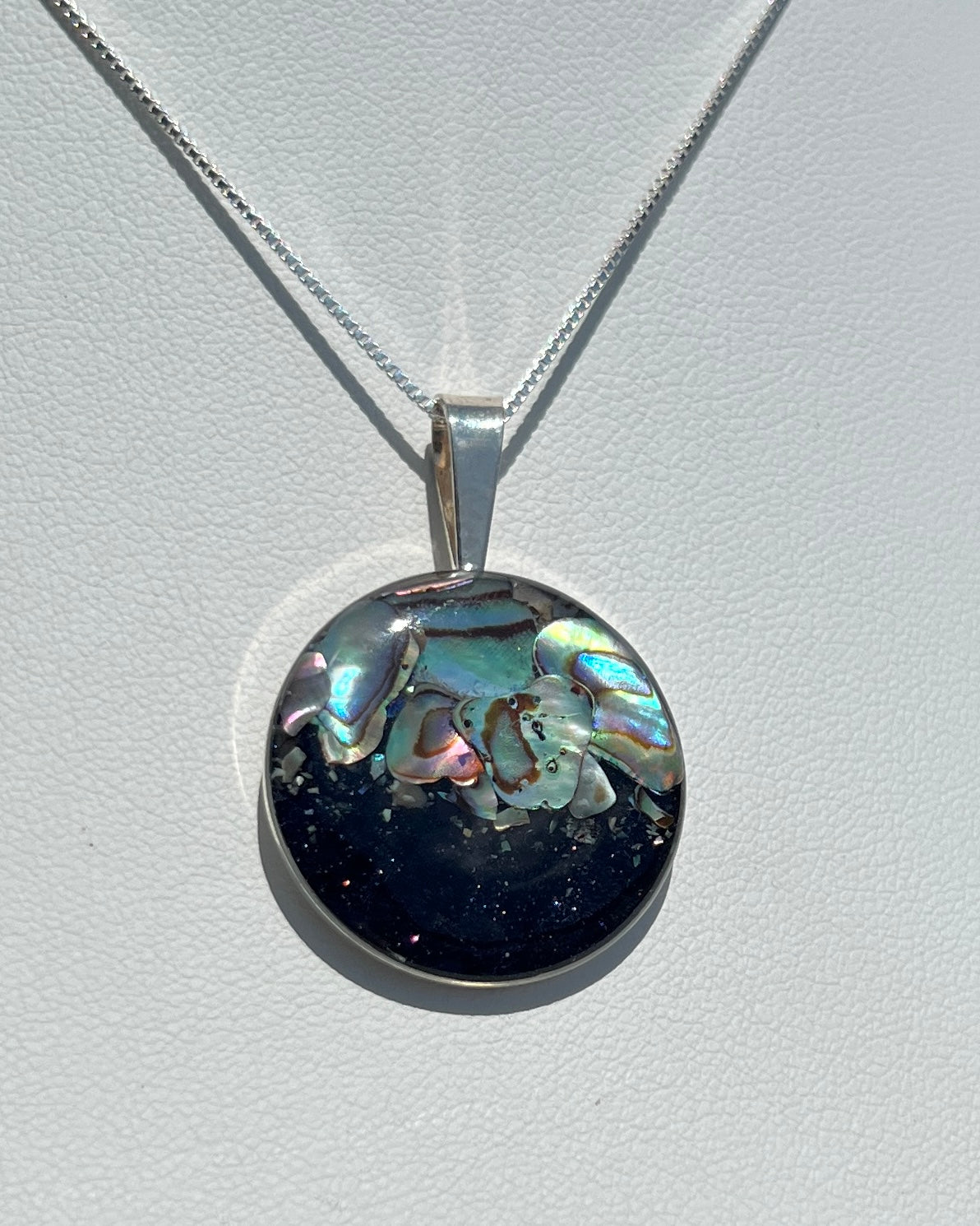 Marina Necklace - Abalone Gradient & Blue Sandstone