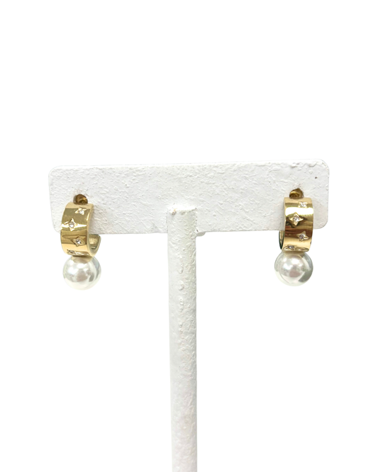 Mi Tesoro One of a Kind Crystal Earrings Gold