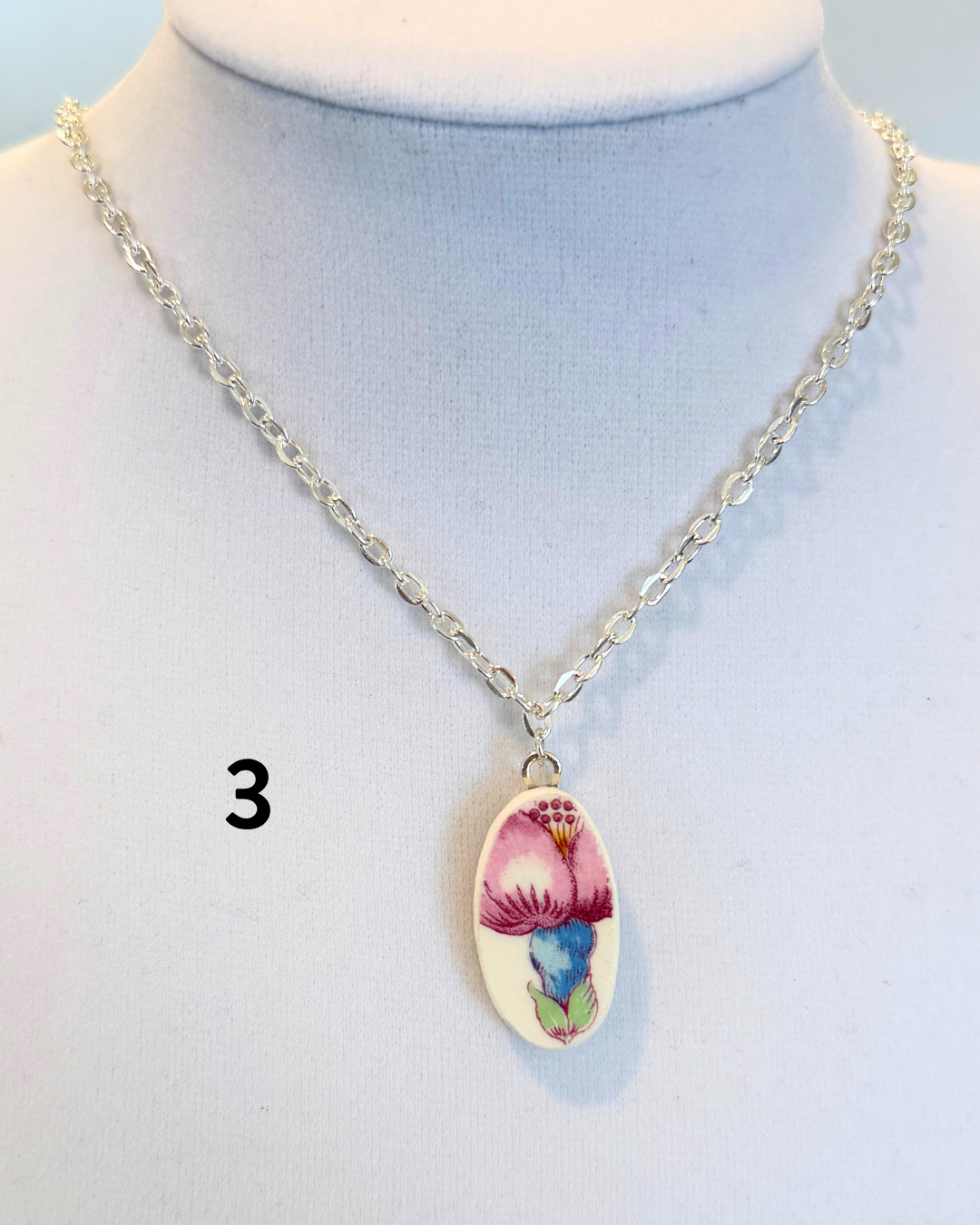 Broken Plate Mini Oval Necklace