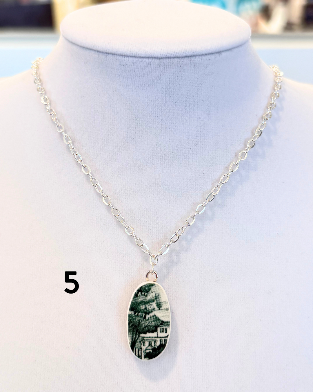 Broken Plate Mini Oval Necklace