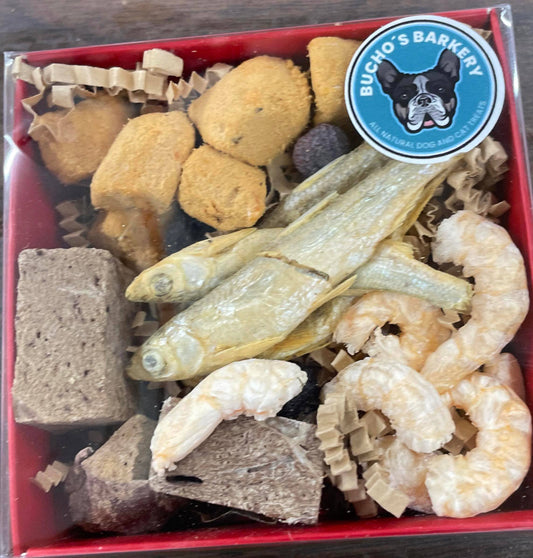 Bucho's Barkery - Surf & Turf