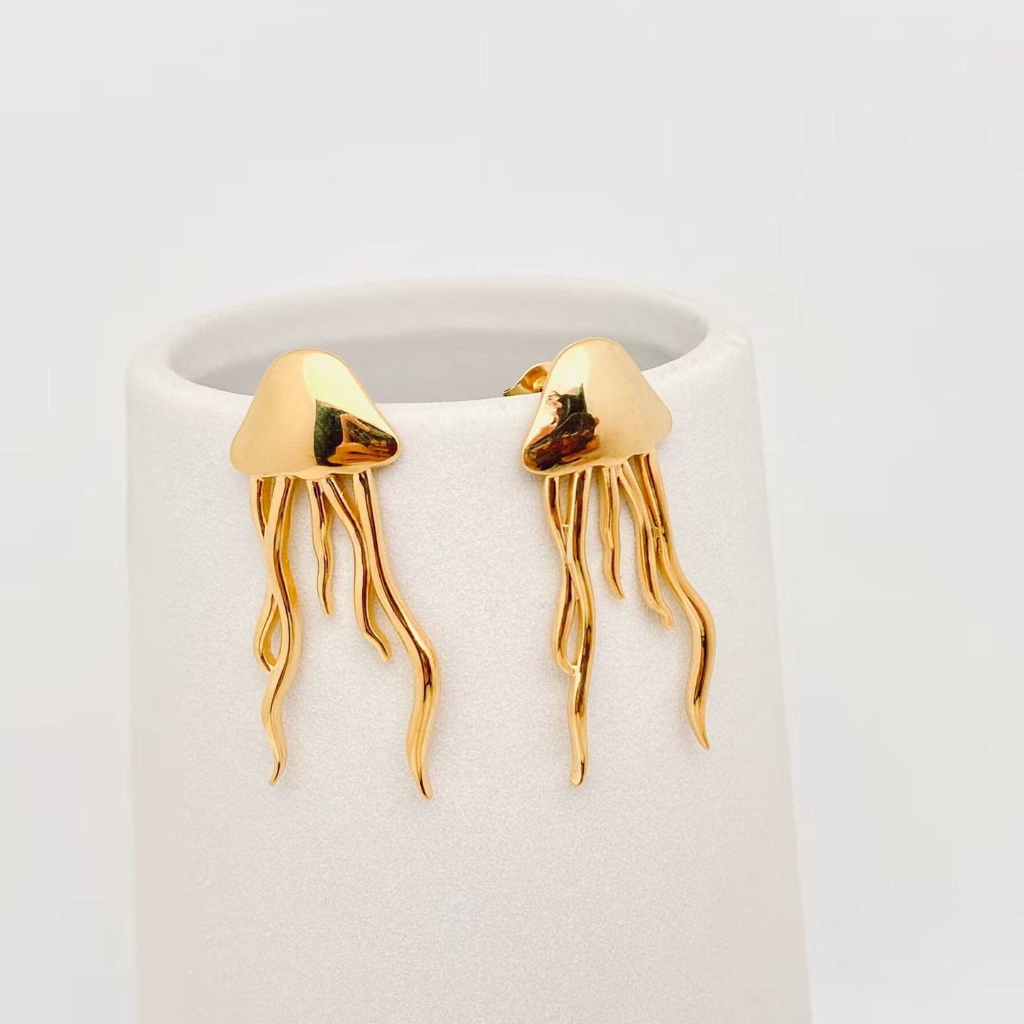 Mio Queena - Jellyfish Earrings - 18K Gold Plated Stainless Steel - FGS