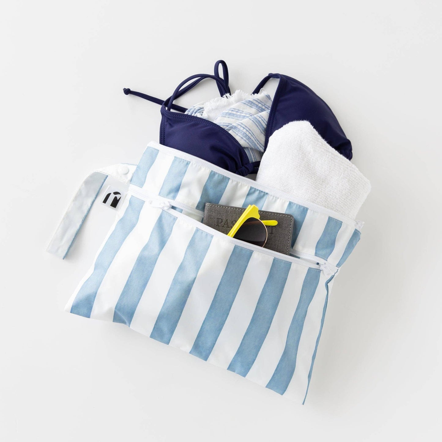 Wet/Dry Clutch: Nautical Stripe