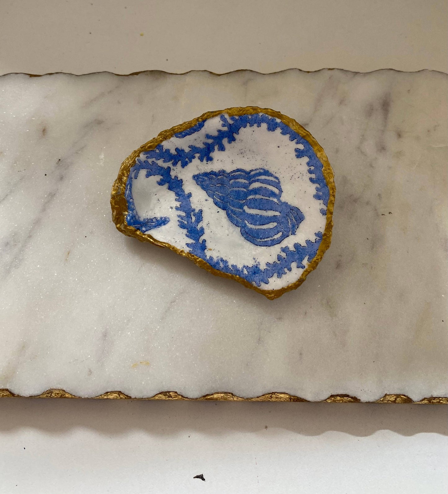 Del Mar Designs DC - Blue Seashell Print Oyster Jewelry Dish: Medium